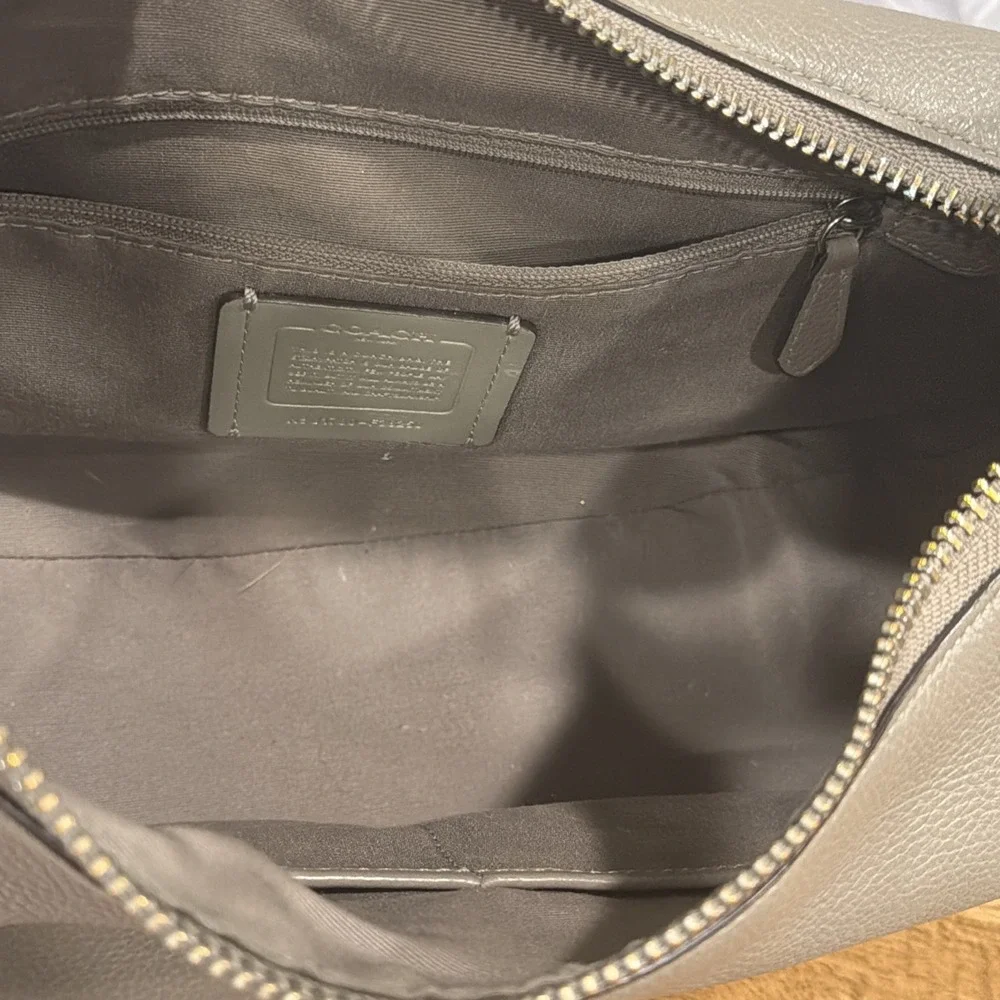 Coach Harley East West Pebbled Leather Hobo Shoulder Bag Gray Grey Chic